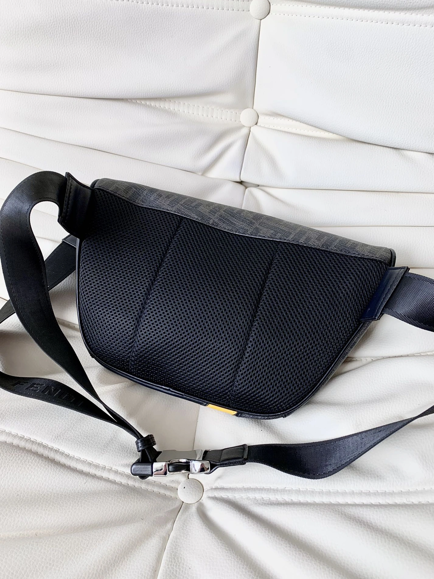 UrbanStyle 4601 Fendi AAA Quality Belt Bags