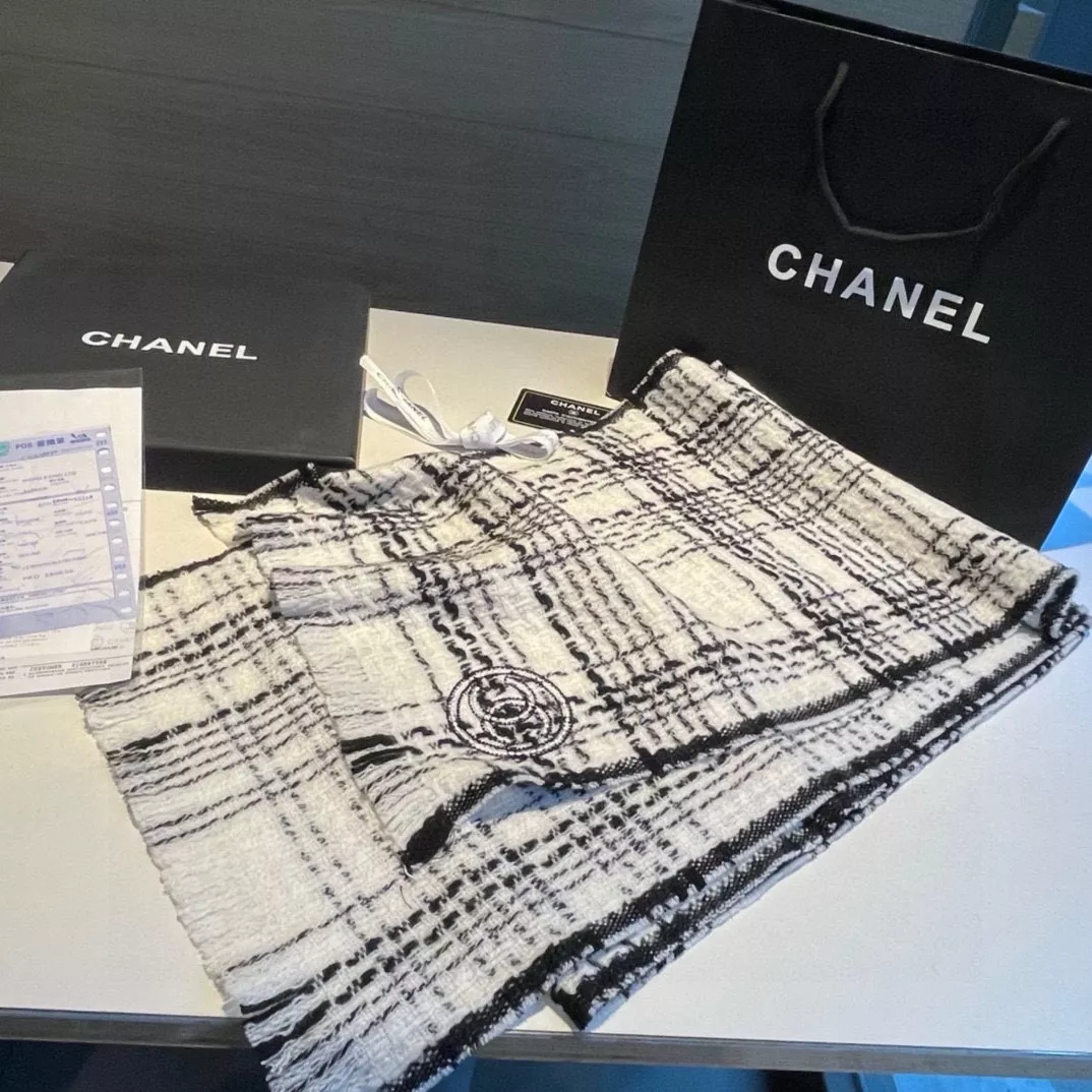 UrbanStyle 4802 Chanel Scarves For Women