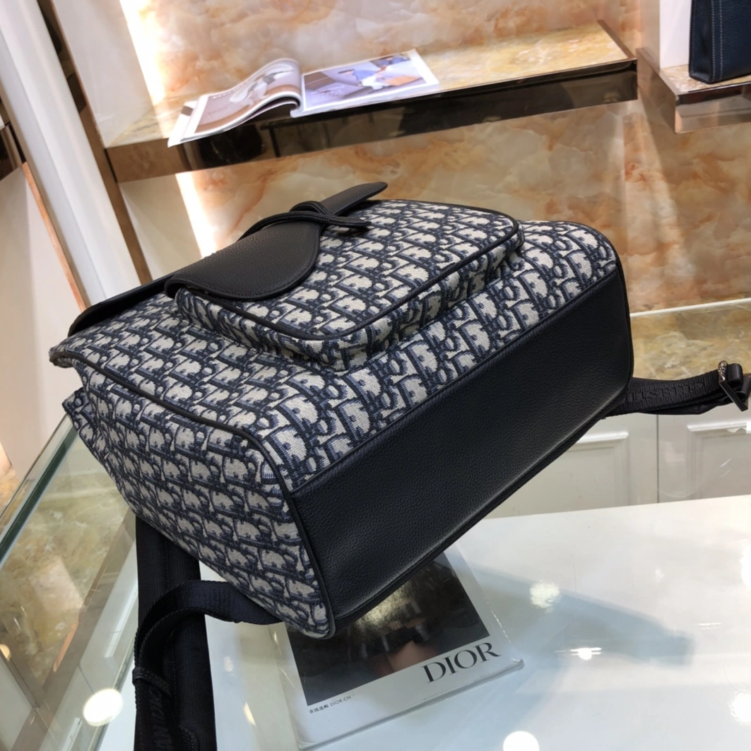 UrbanStyle 4895 Christian Dior AAA Man Backpacks