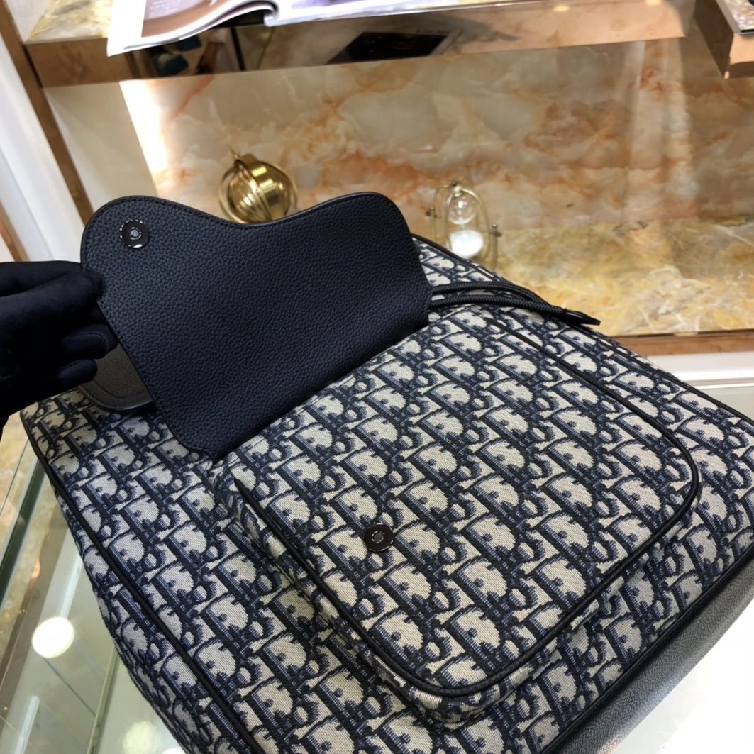 UrbanStyle 4895 Christian Dior AAA Man Backpacks