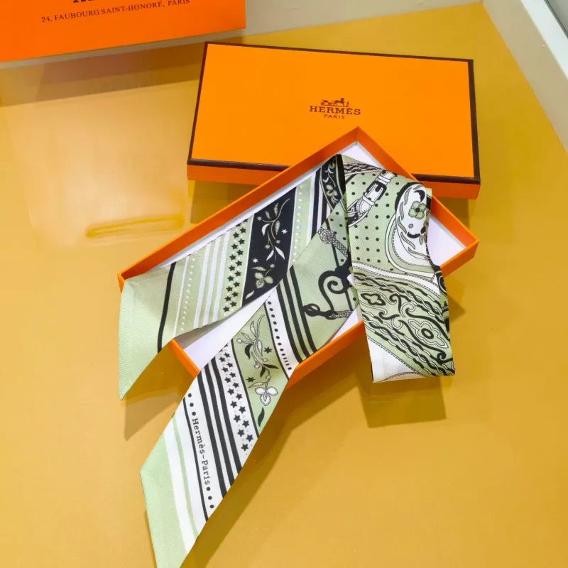 UrbanStyle 5073 Hermes Silk Scarf