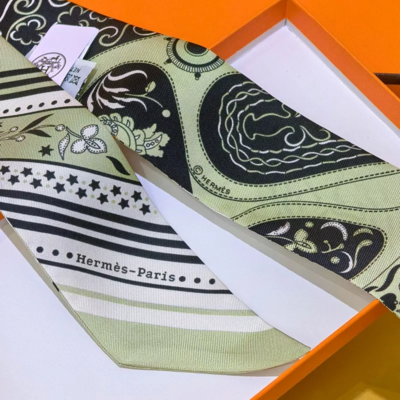 UrbanStyle 5073 Hermes Silk Scarf