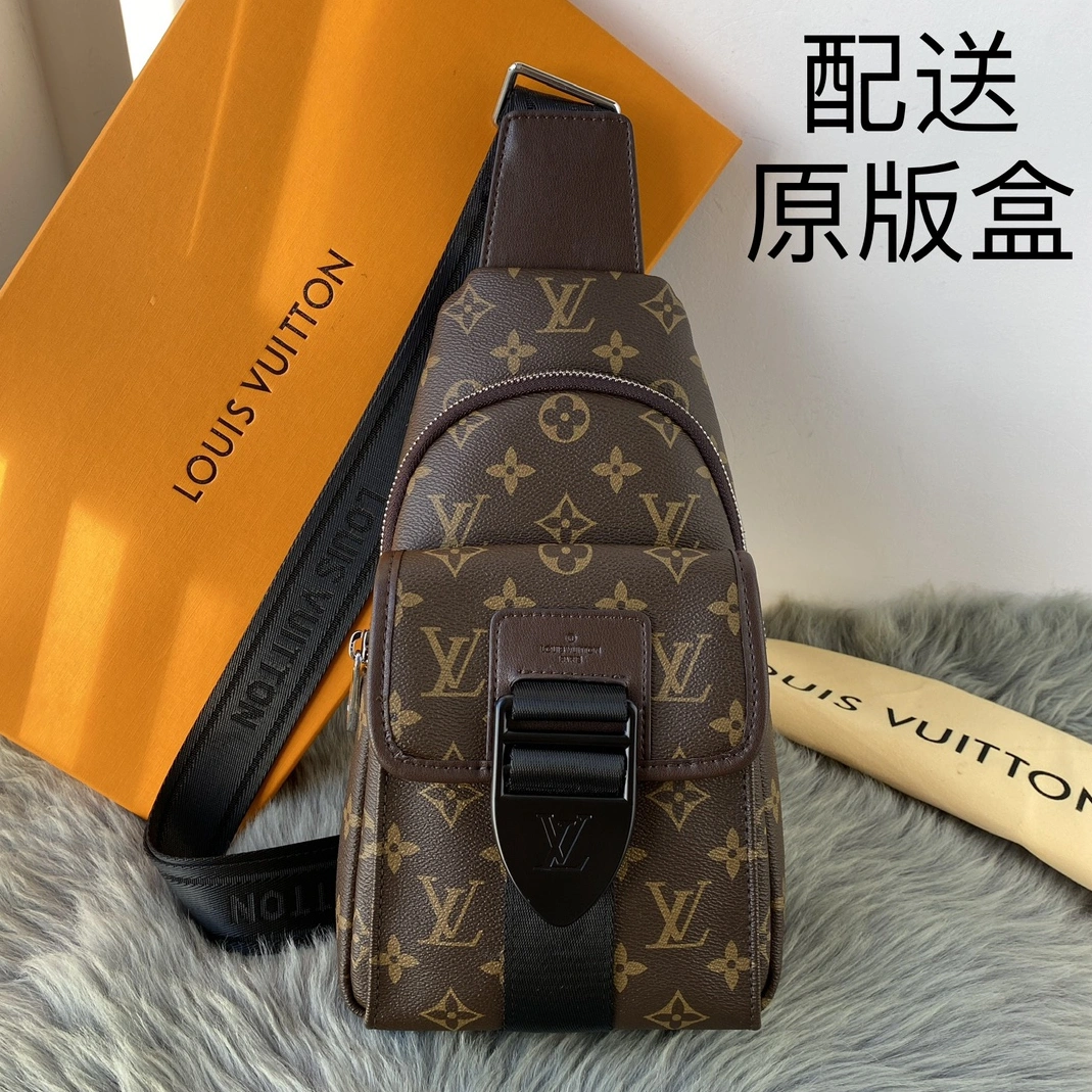 UrbanStyle 5327 Louis Vuitton AAA Man Messenger Bags