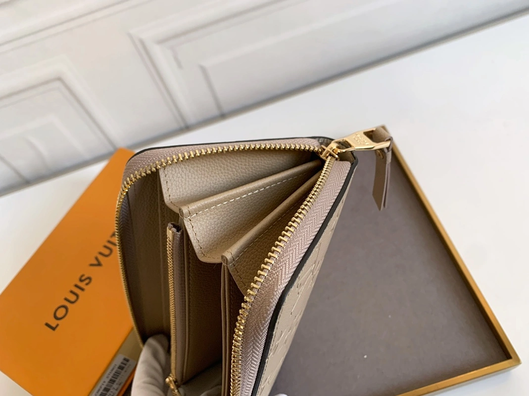 UrbanStyle 5432 Louis Vuitton LV Wallets For Women