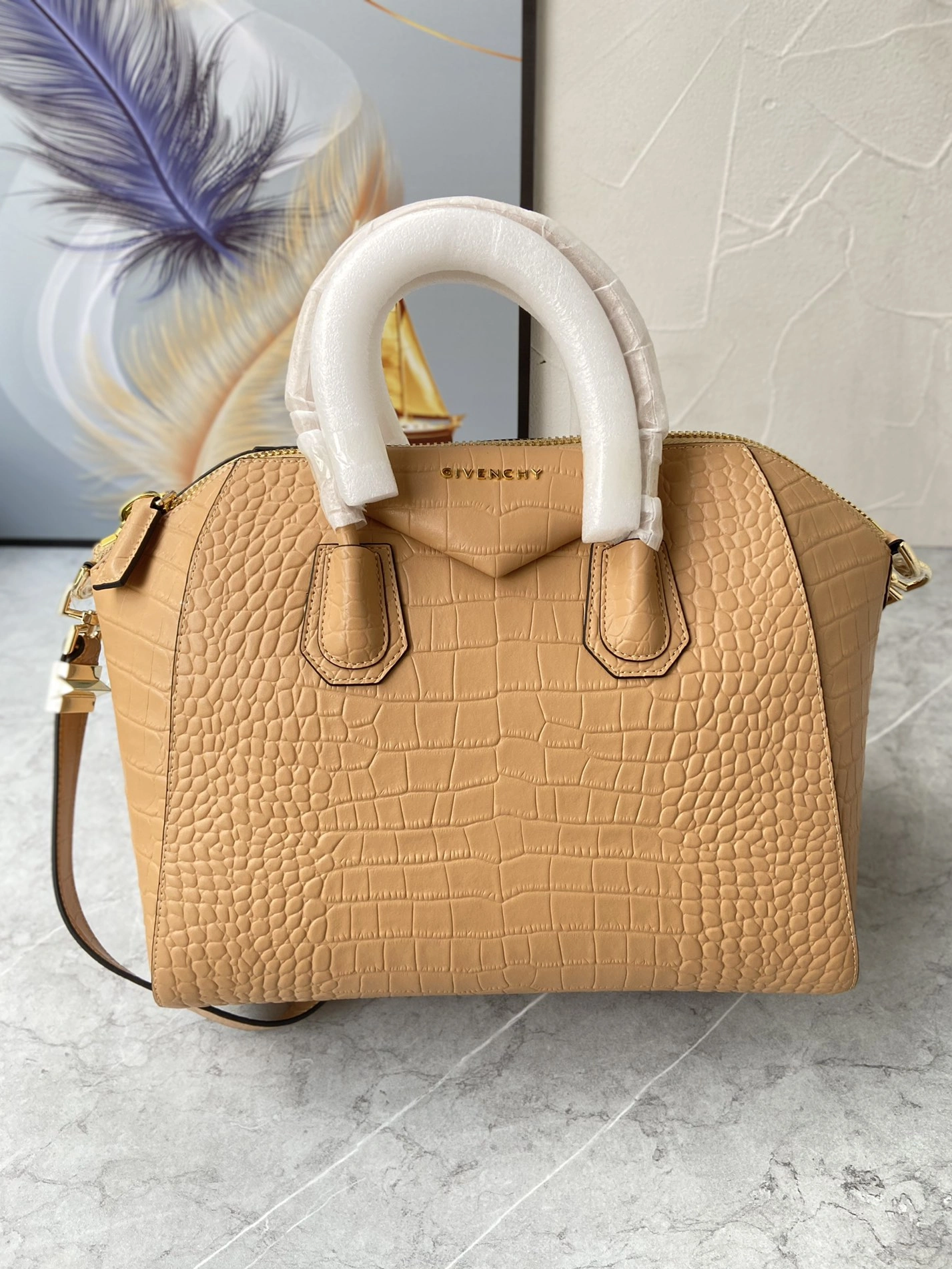 UrbanStyle 5605 Givenchy AAA Quality Handbags For Women