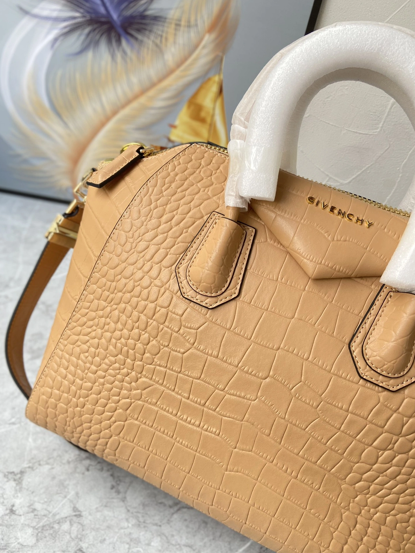 UrbanStyle 5605 Givenchy AAA Quality Handbags For Women