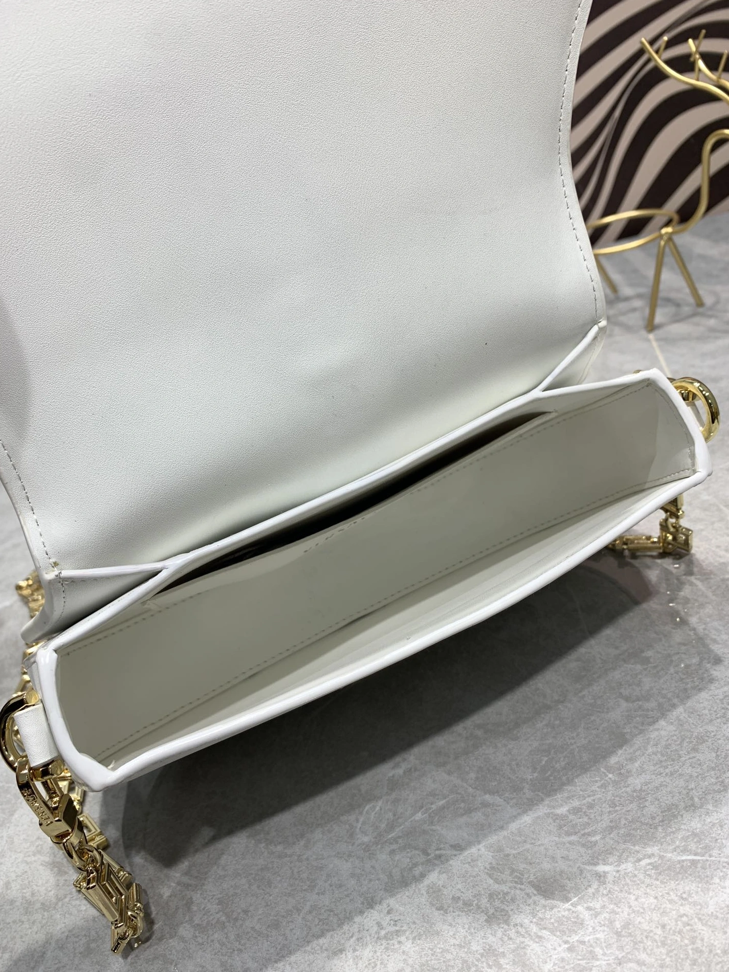 UrbanStyle 576 Versace AAA Quality Messenger Bags For Women