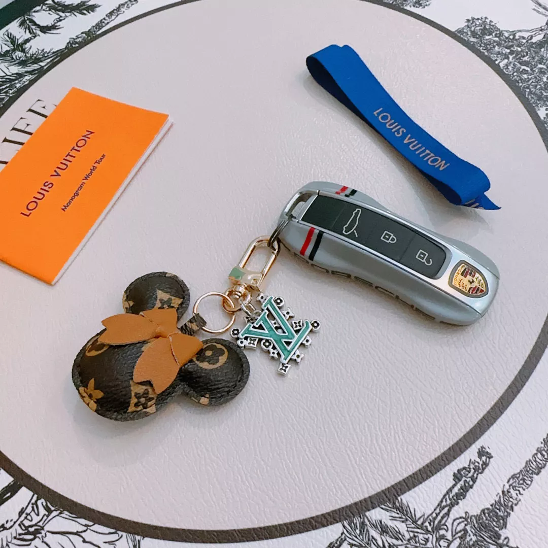 UrbanStyle 5811 Louis Vuitton LV Key Holder And Bag Buckle