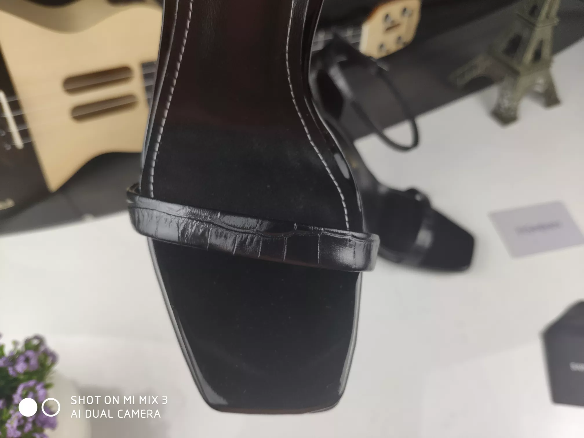 UrbanStyle 587 Yves Saint Laurent YSL Sandal For Women