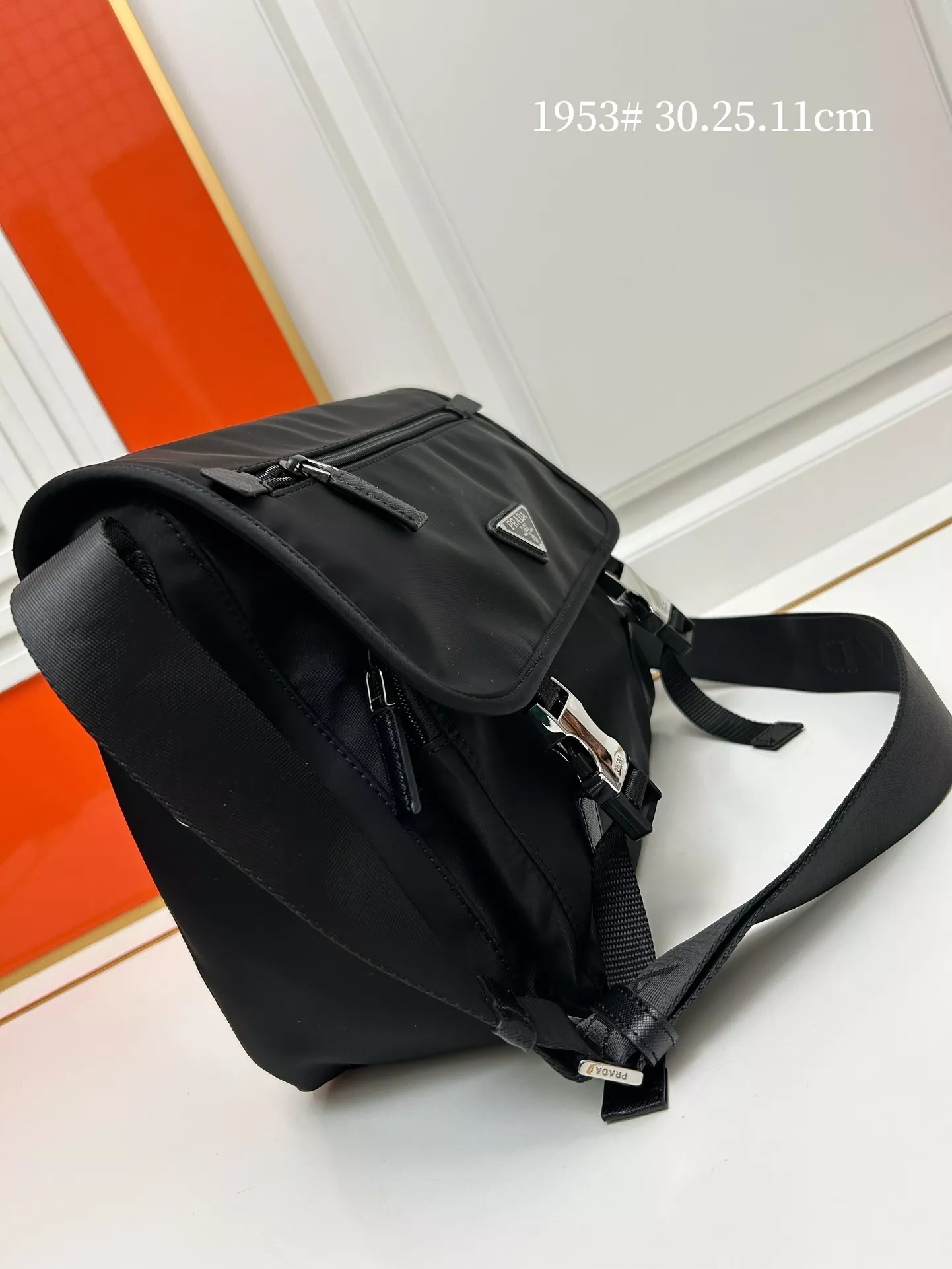 UrbanStyle 6237 Prada AAA Man Messenger Bags