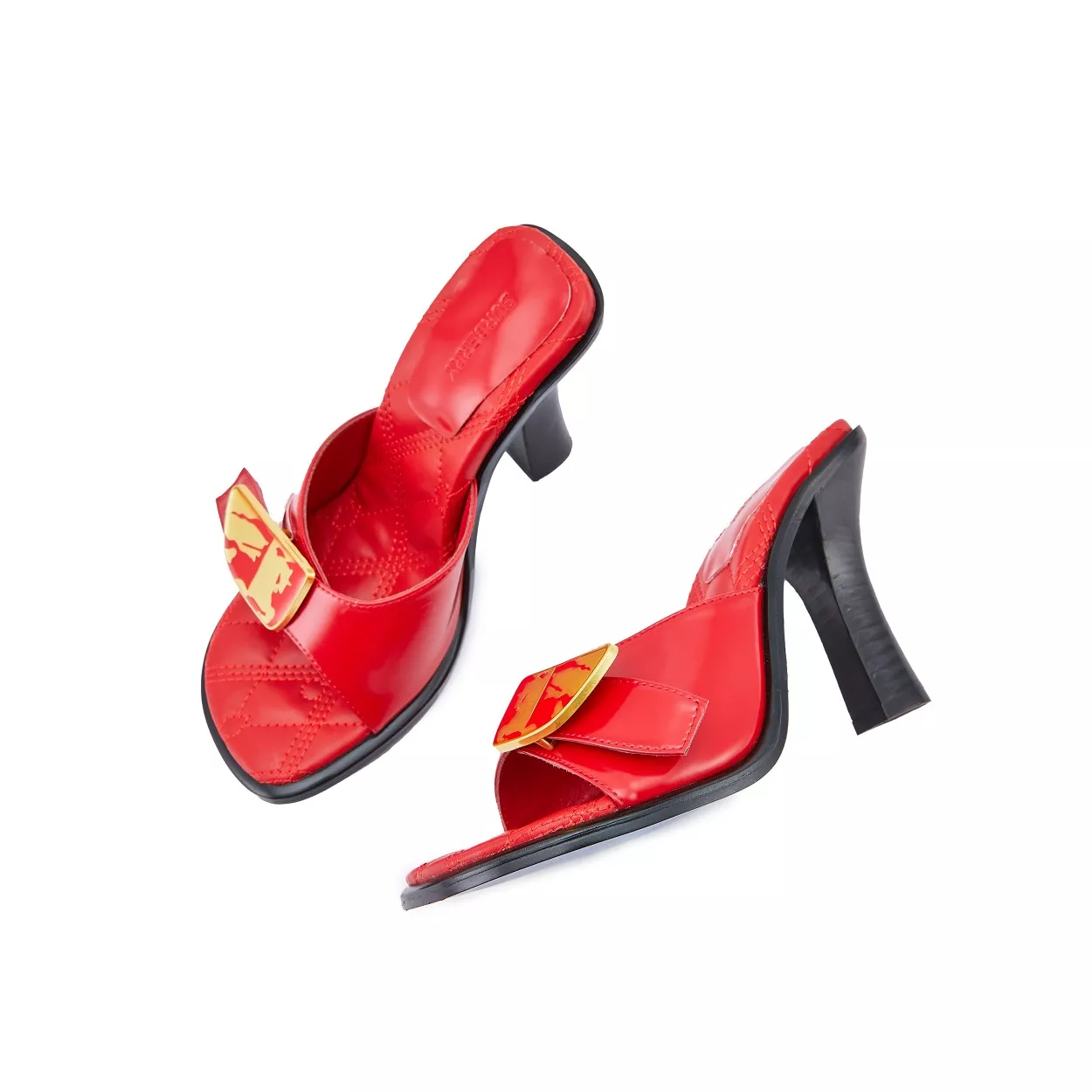 UrbanStyle 6353 Burberry Slippers For Women