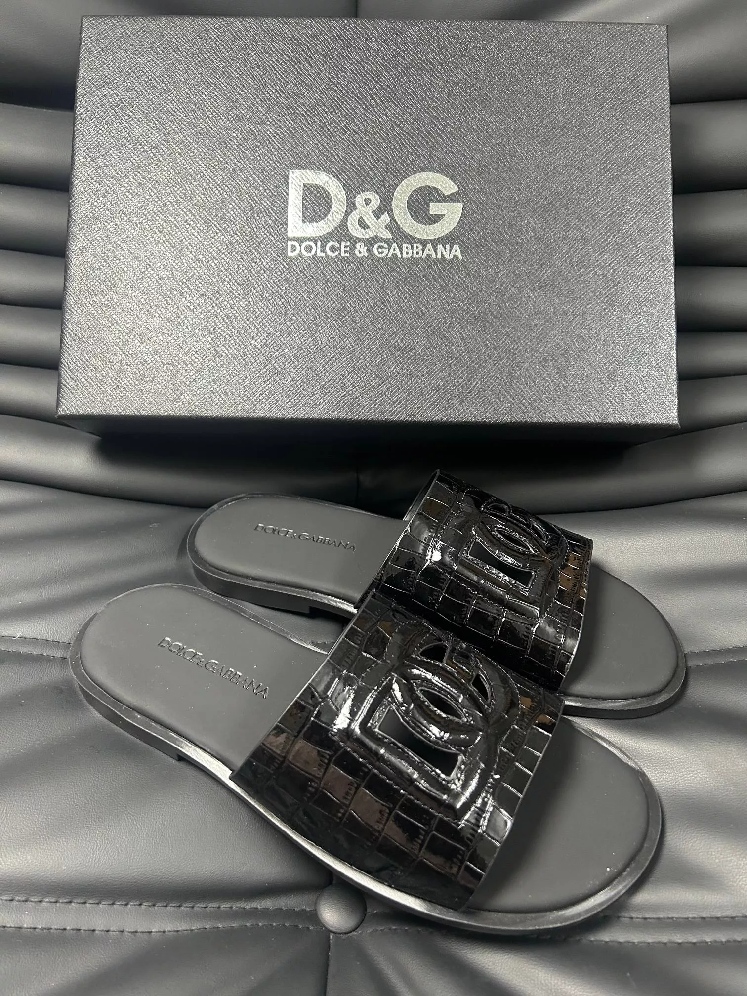 UrbanStyle 6386 Dolce & Gabbana D&G Slippers For Men