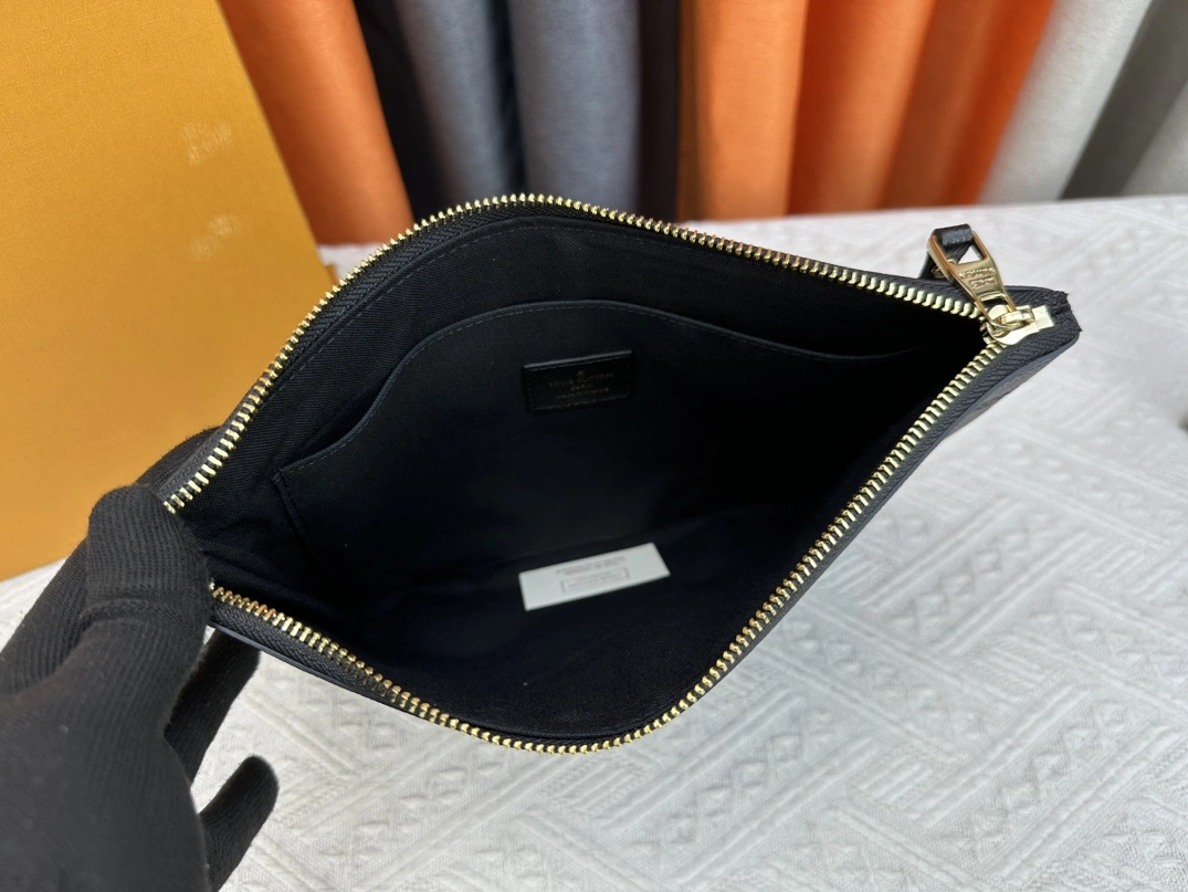 UrbanStyle 6437 Louis Vuitton LV Wallets For Unisex