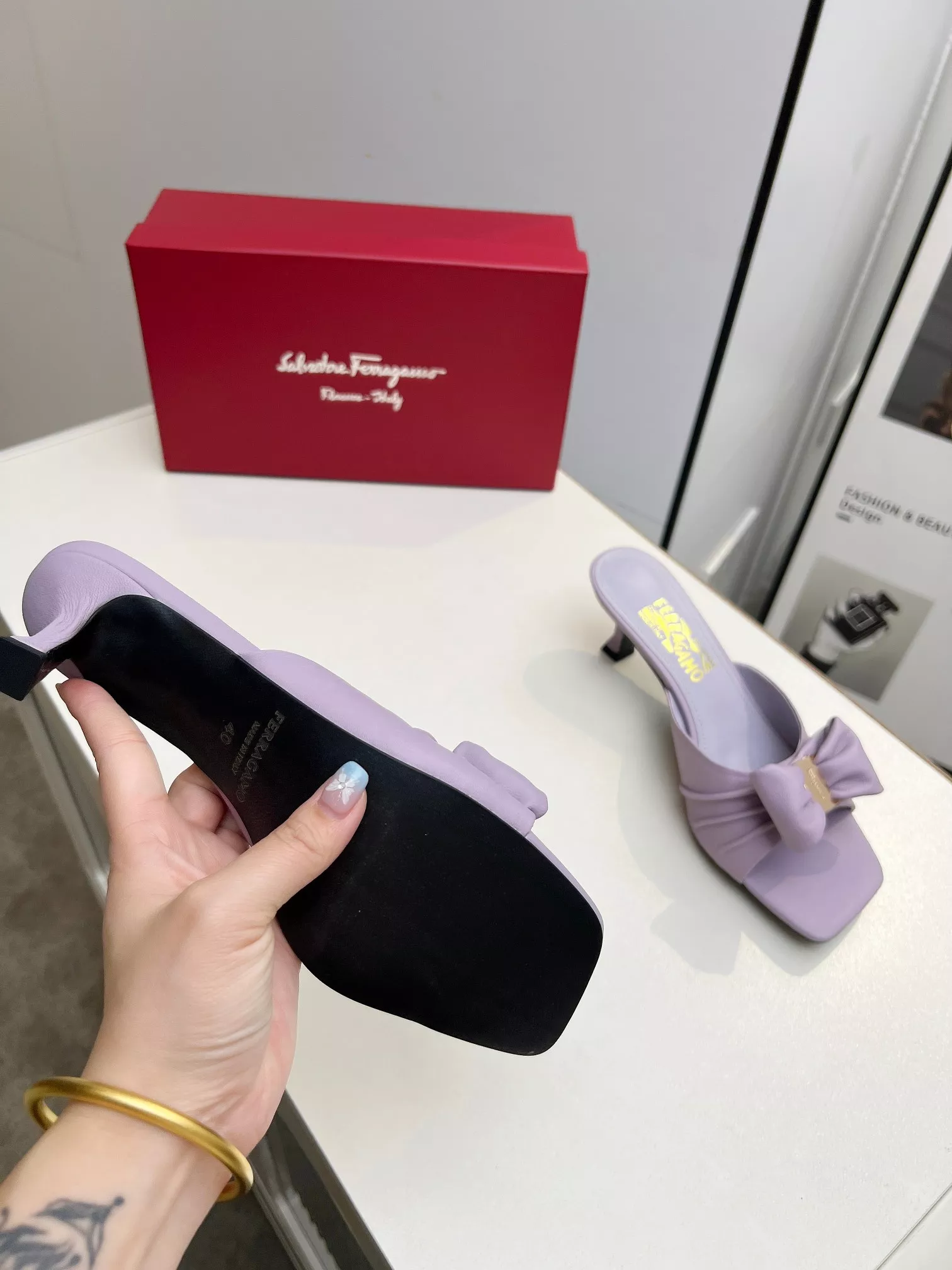 UrbanStyle 6550 Salvatore Ferragamo Slippers For Women