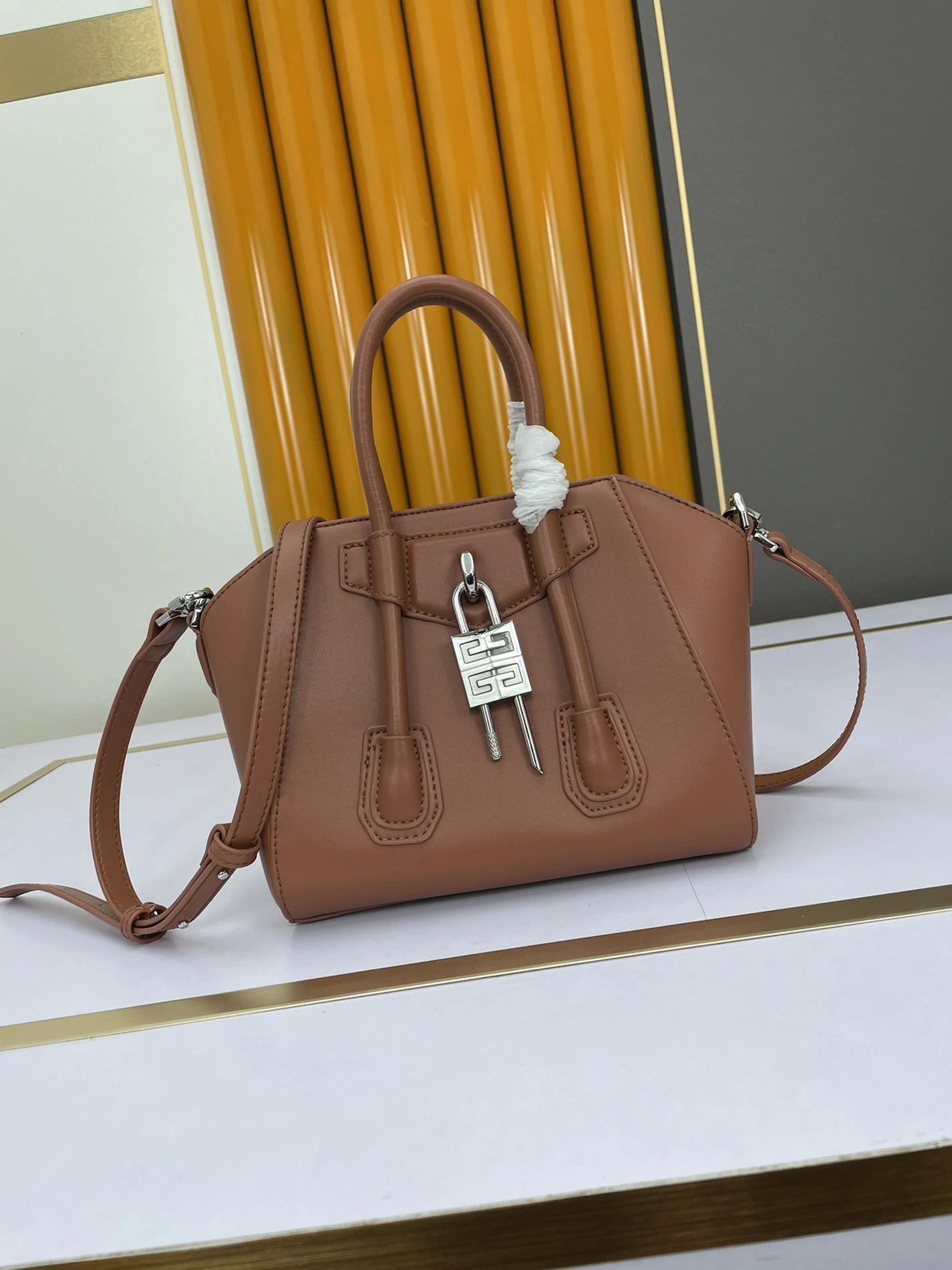 UrbanStyle 6561 Givenchy AAA Quality Handbags For Women
