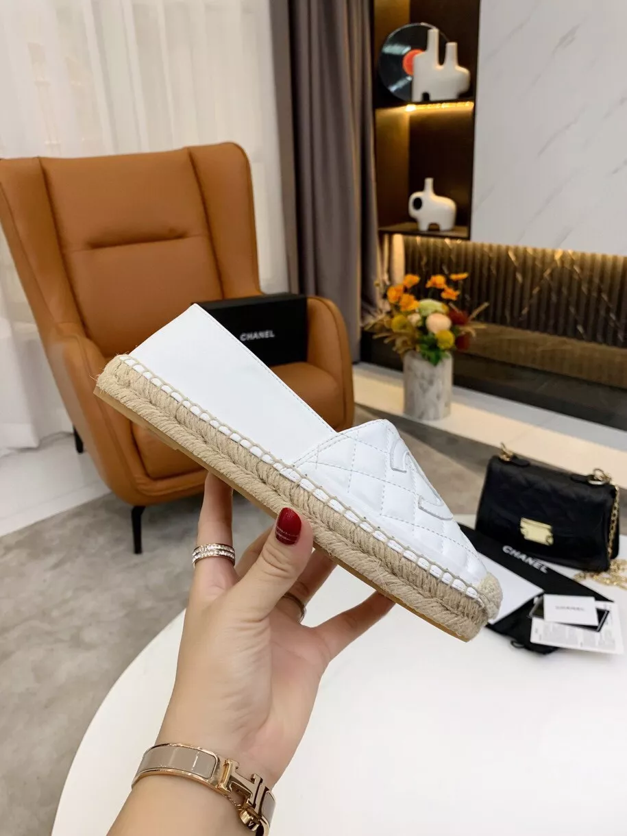 UrbanStyle 6625 Chanel Flat Shoes For Women