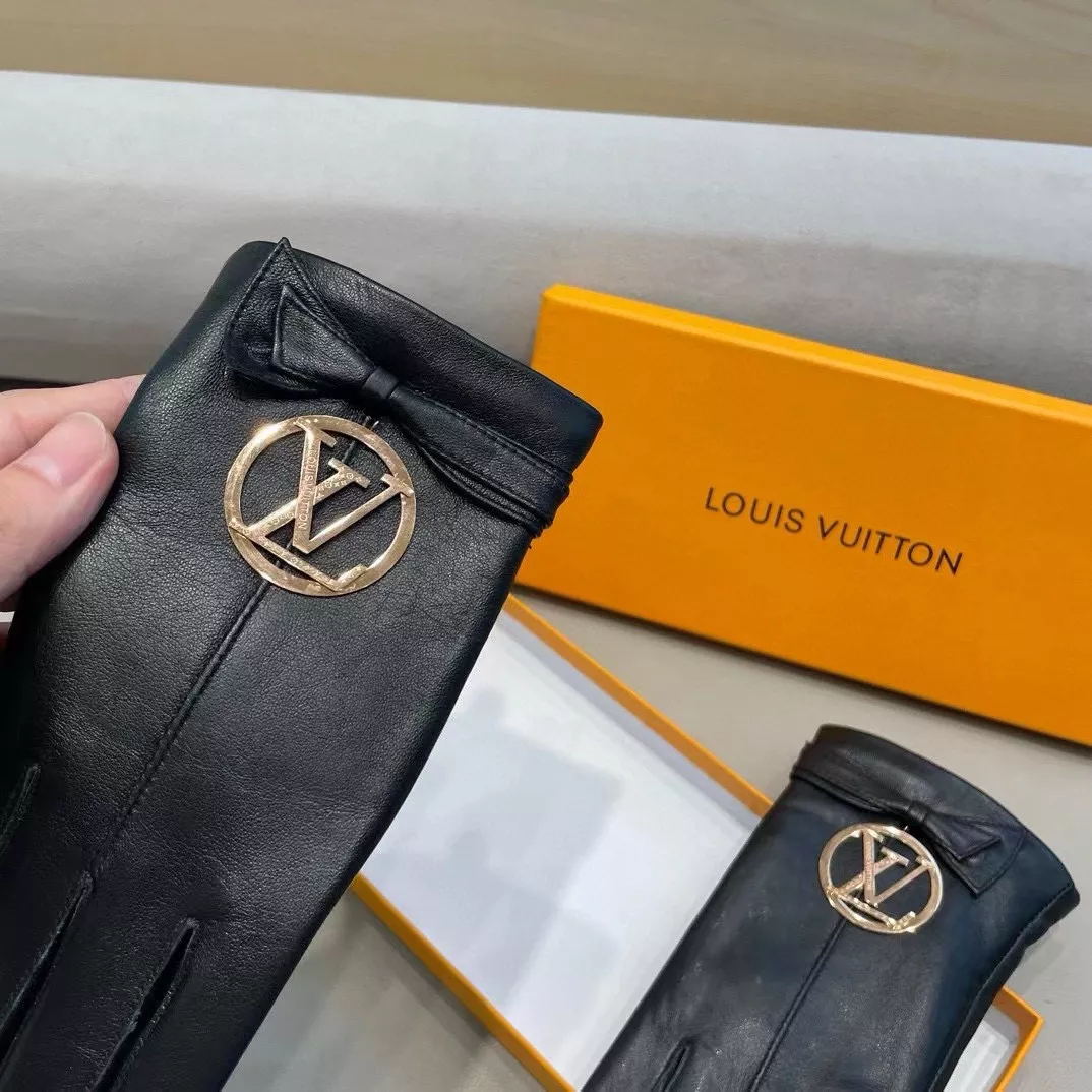 UrbanStyle 6697 Louis Vuitton LV Gloves For Women