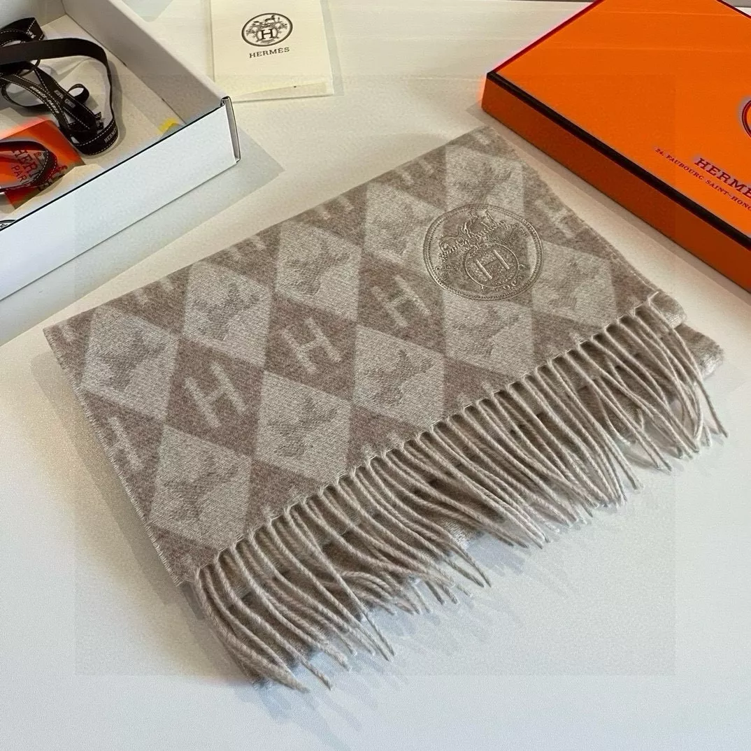 UrbanStyle 6836 Hermes Scarf For Women