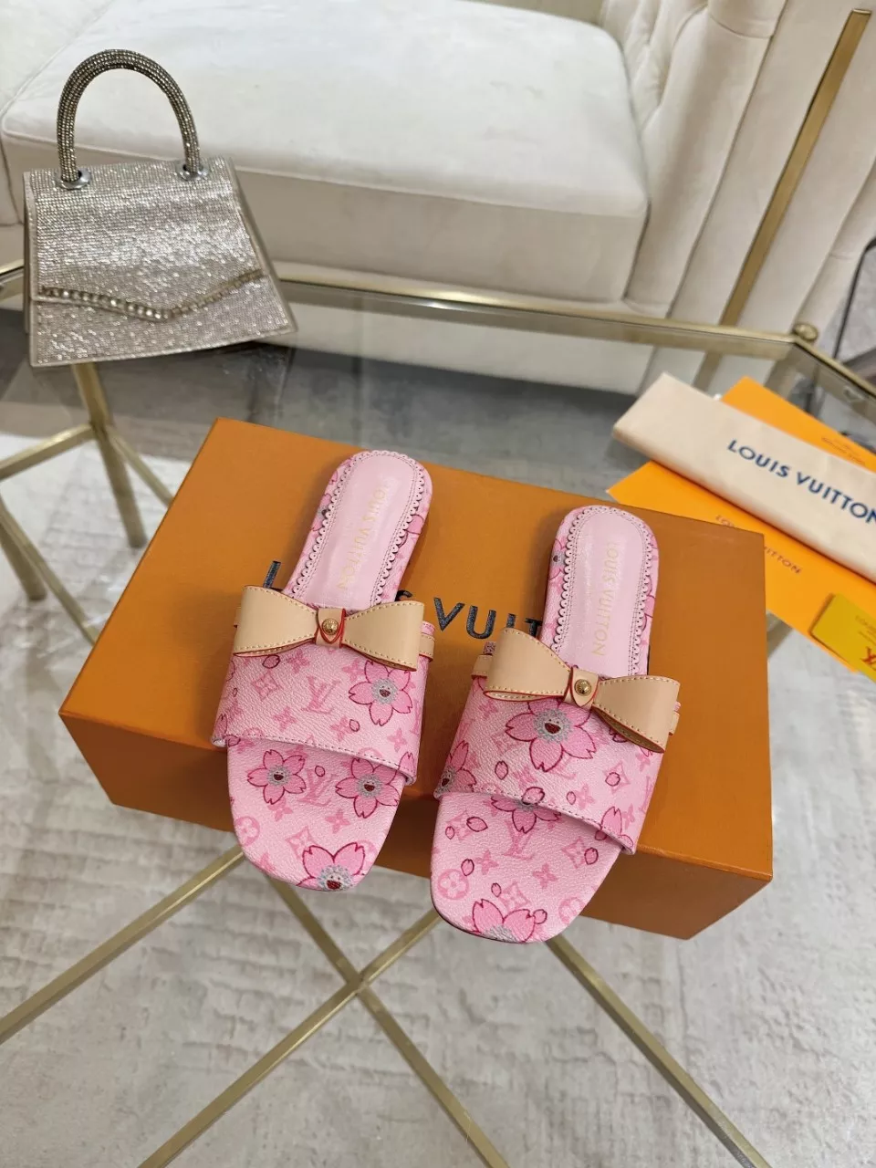 UrbanStyle 6894 Louis Vuitton Slippers For Women