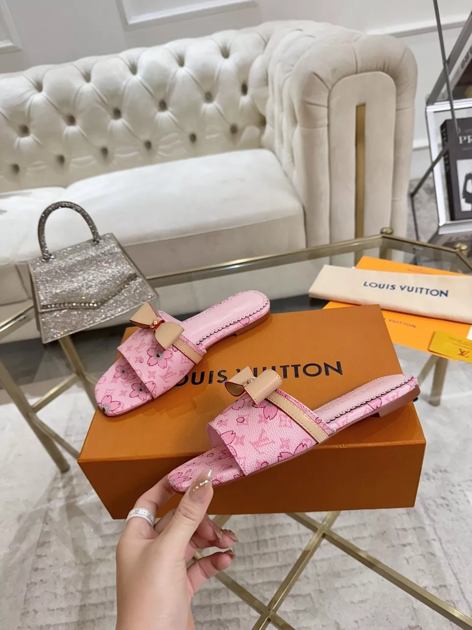 UrbanStyle 6894 Louis Vuitton Slippers For Women