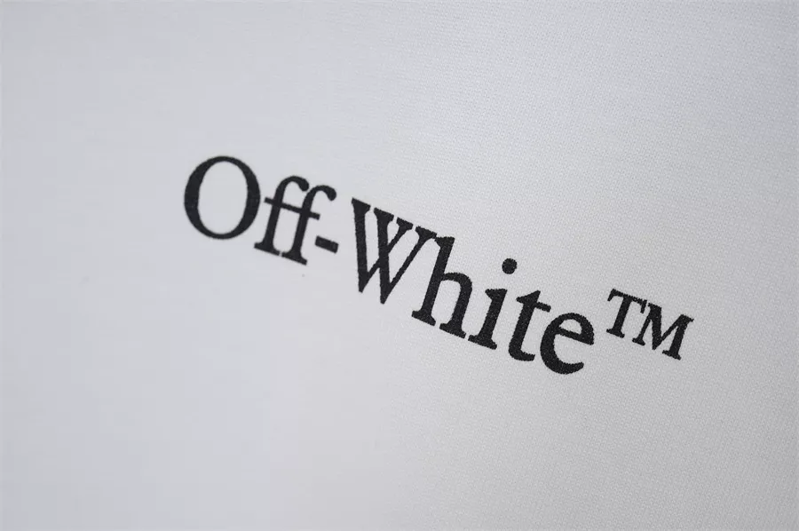 UrbanStyle 7036 Off-White T-Shirts Short Sleeved For Unisex