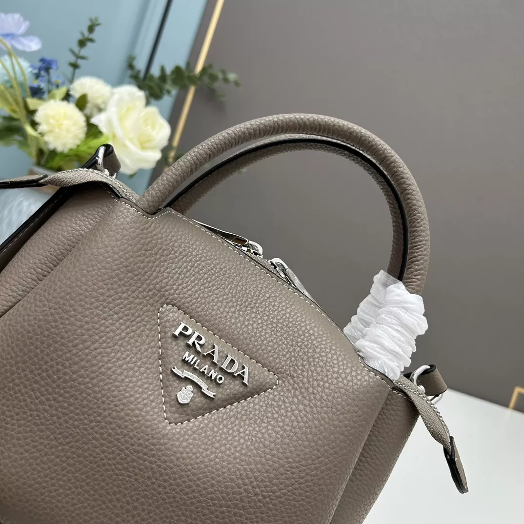 UrbanStyle 7232 Prada AAA Quality Handbags For Women