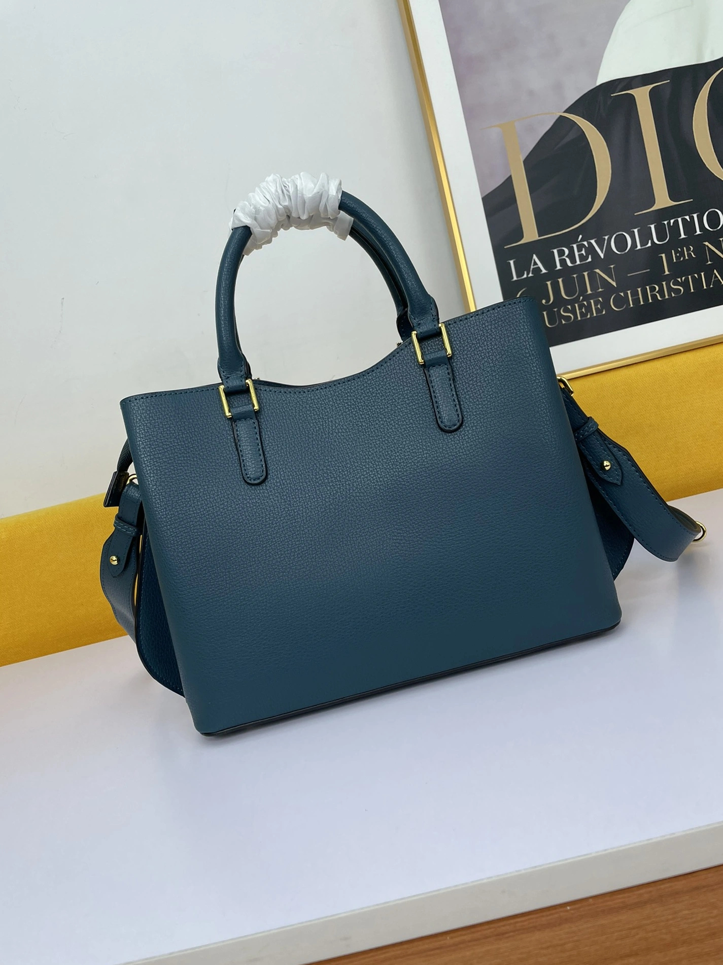 UrbanStyle 7370 Prada AAA Quality Handbags For Women