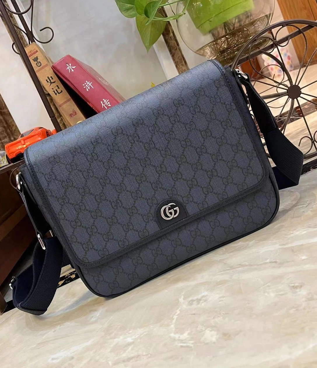 UrbanStyle 7378 Gucci AAA Man Messenger Bags