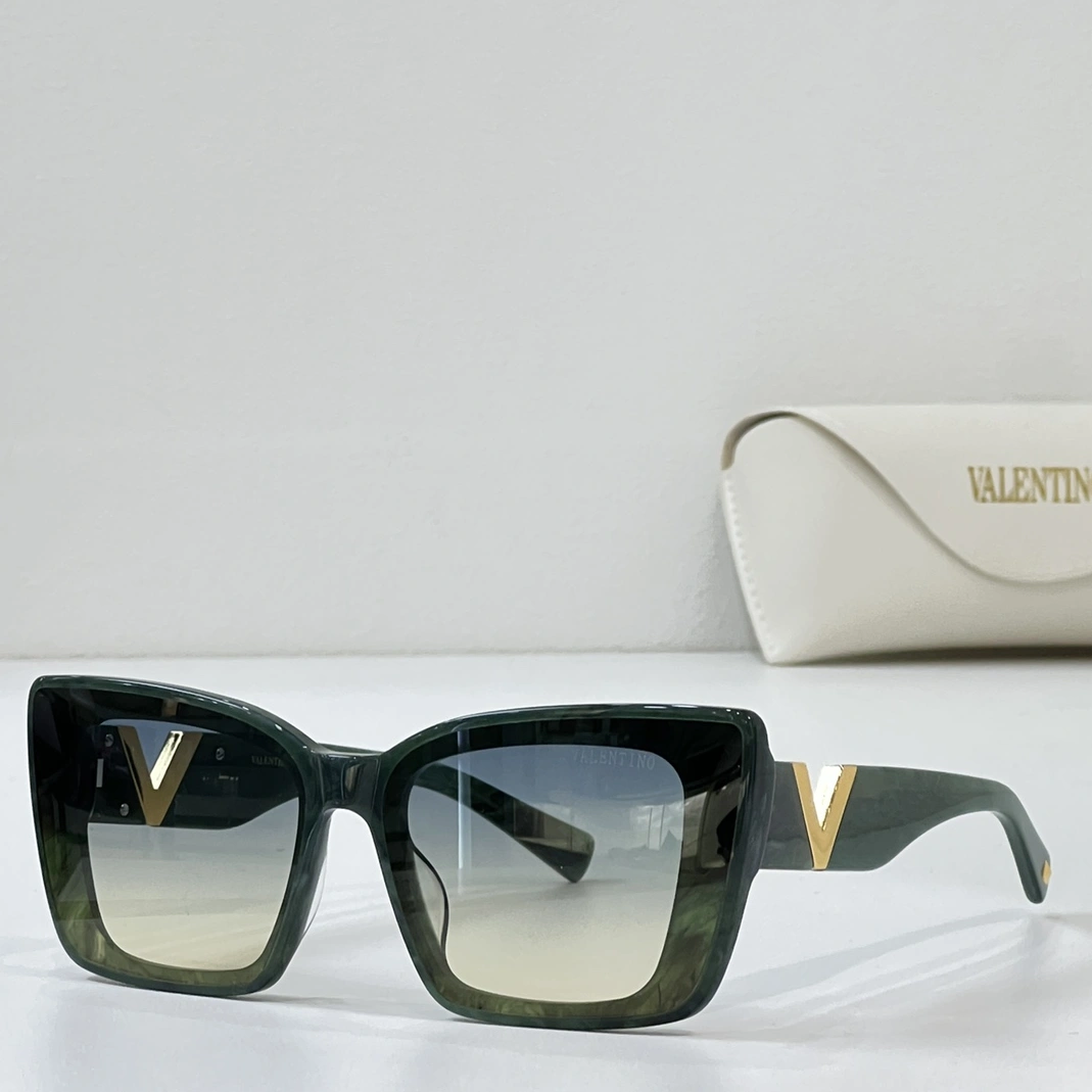 UrbanStyle 7640 Valentino AAA Quality Sunglasses
