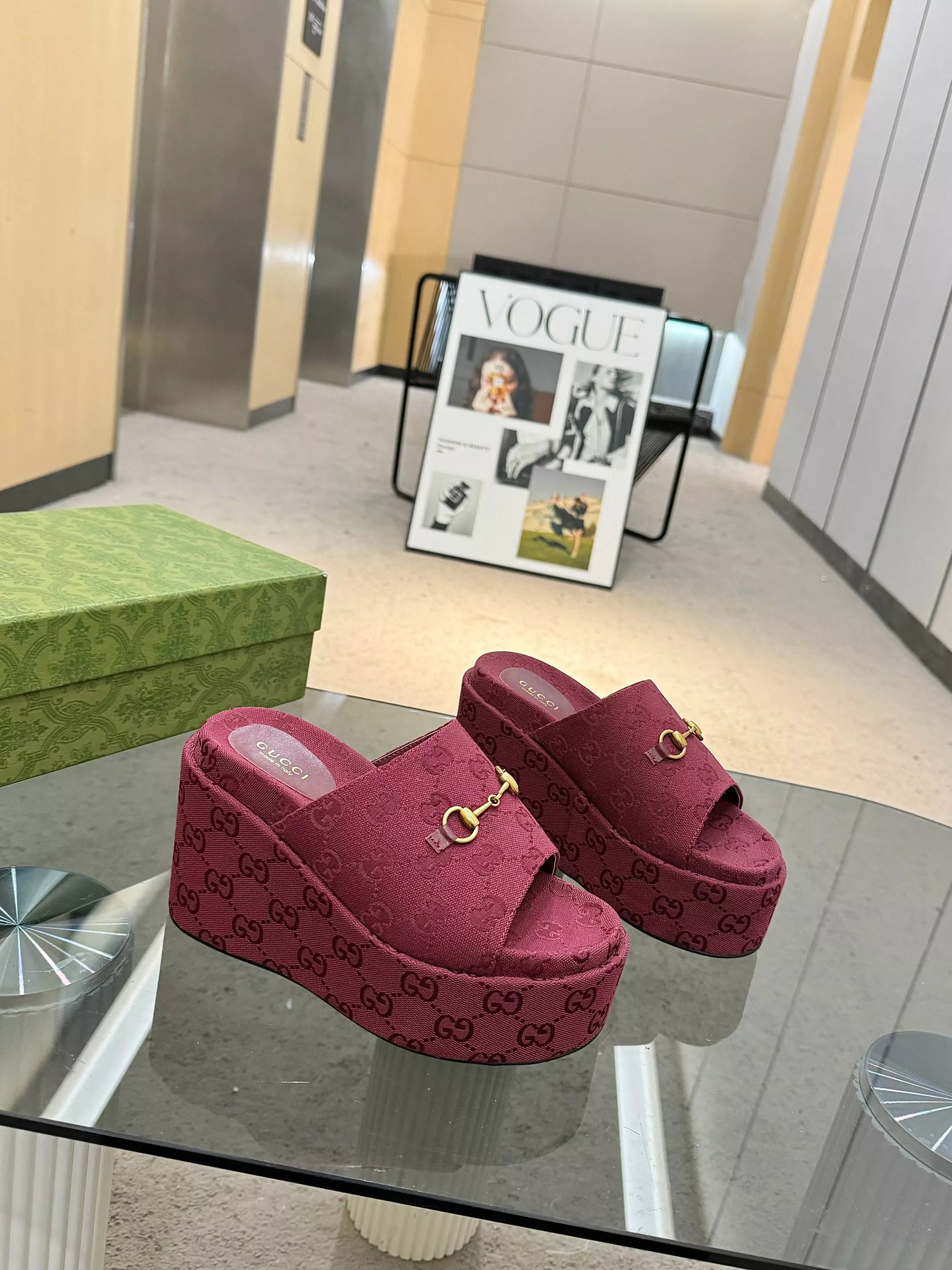 UrbanStyle 768 Gucci Slippers For Women