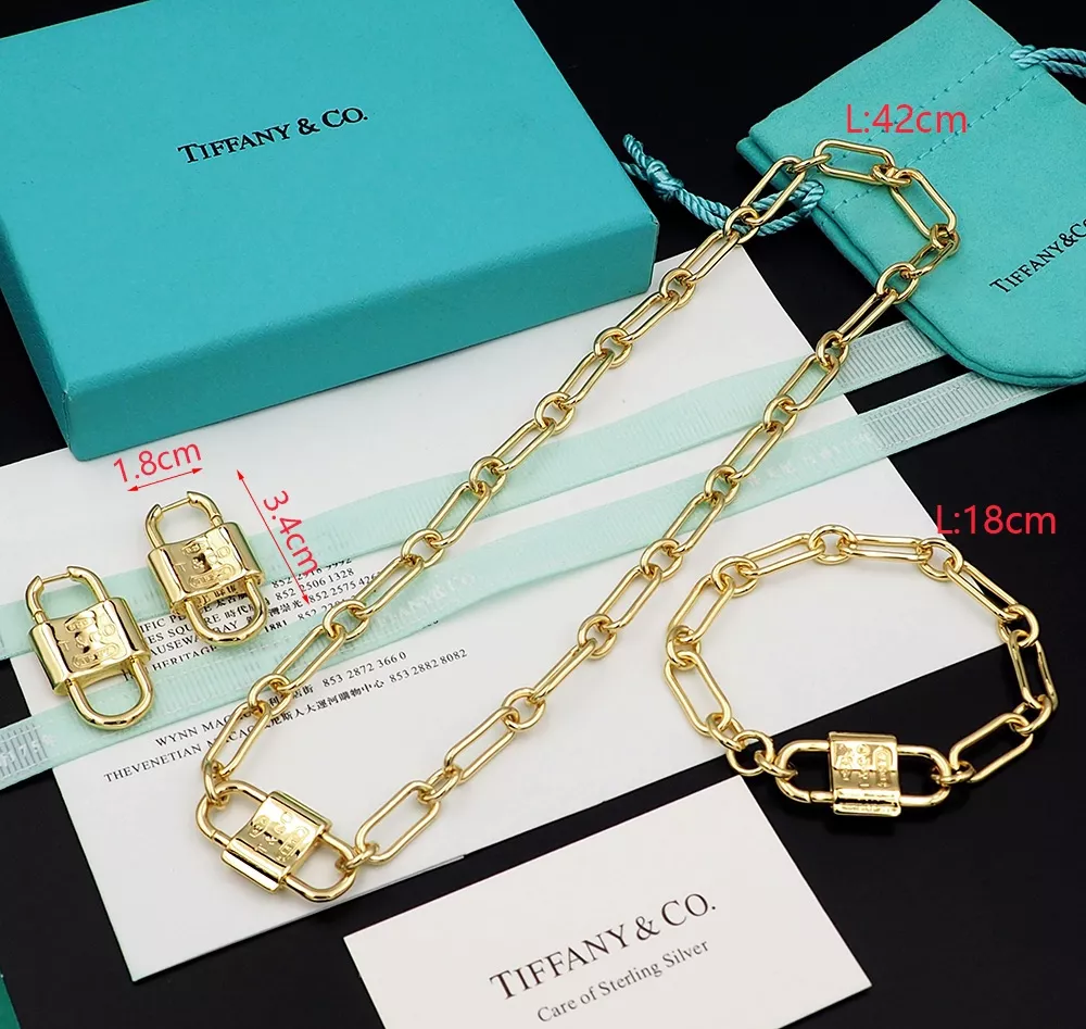 UrbanStyle 7804 Tiffany Jewelry Set For Women