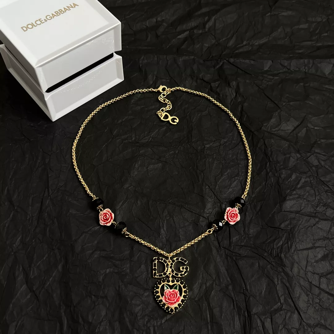 UrbanStyle 7853 Dolce & Gabbana Necklaces For Women