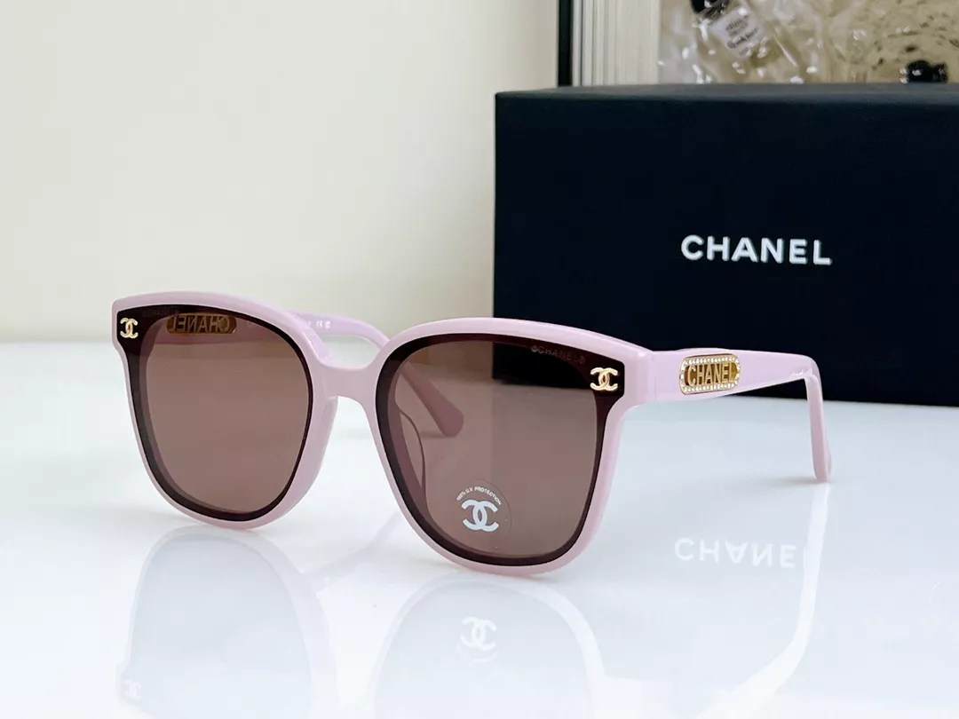 UrbanStyle 8174 Chanel AAA Quality Sunglasses