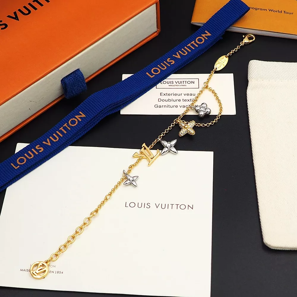 UrbanStyle 8327 Louis Vuitton LV Bracelets