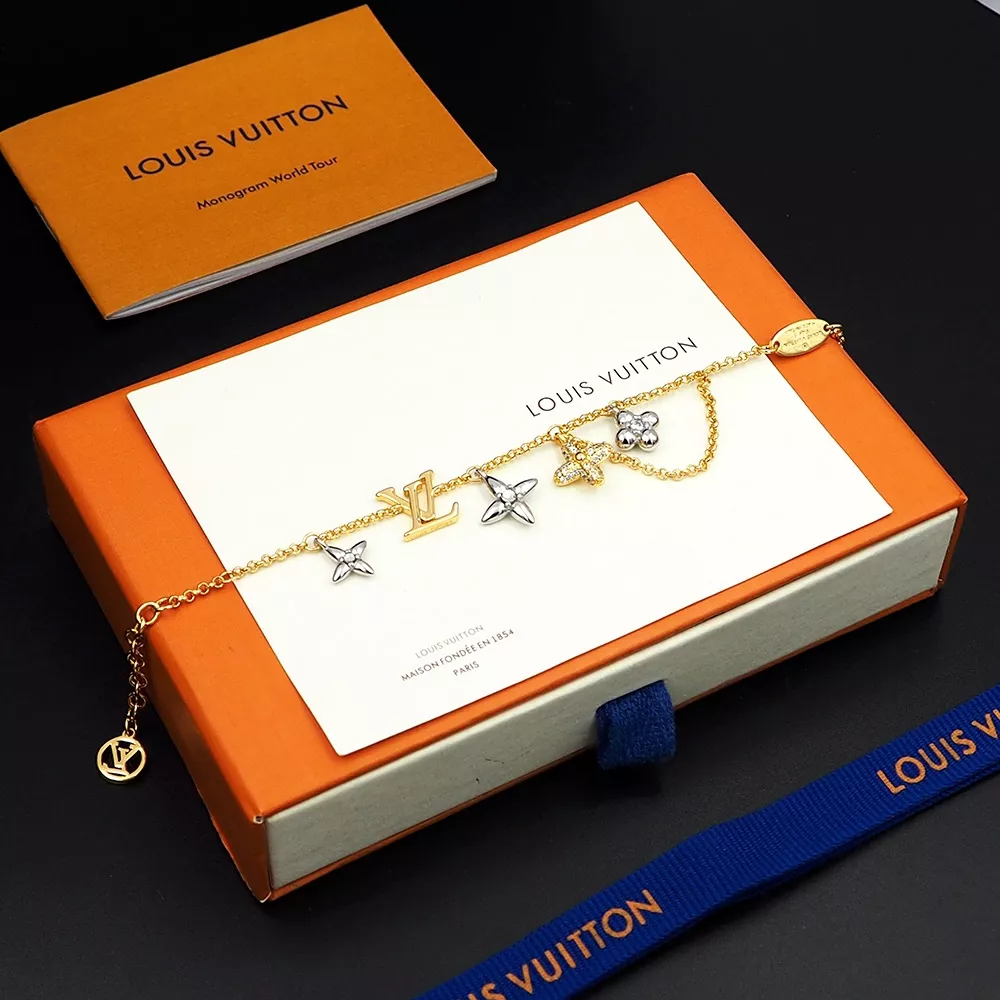 UrbanStyle 8327 Louis Vuitton LV Bracelets