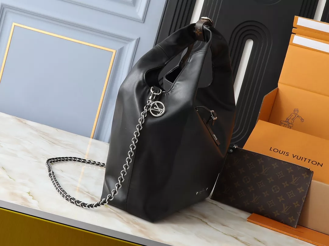 UrbanStyle 8345 Louis Vuitton AAA Quality Handbags For Women