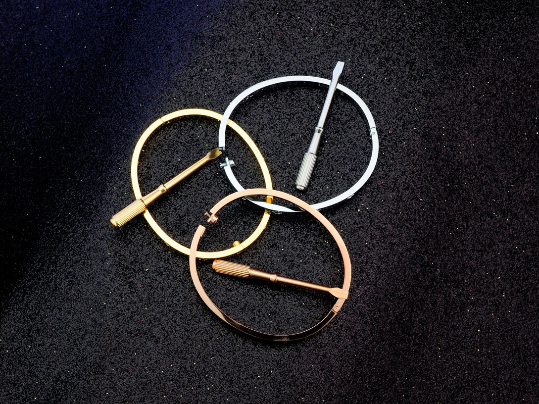 UrbanStyle 8540 Cartier Bracelets