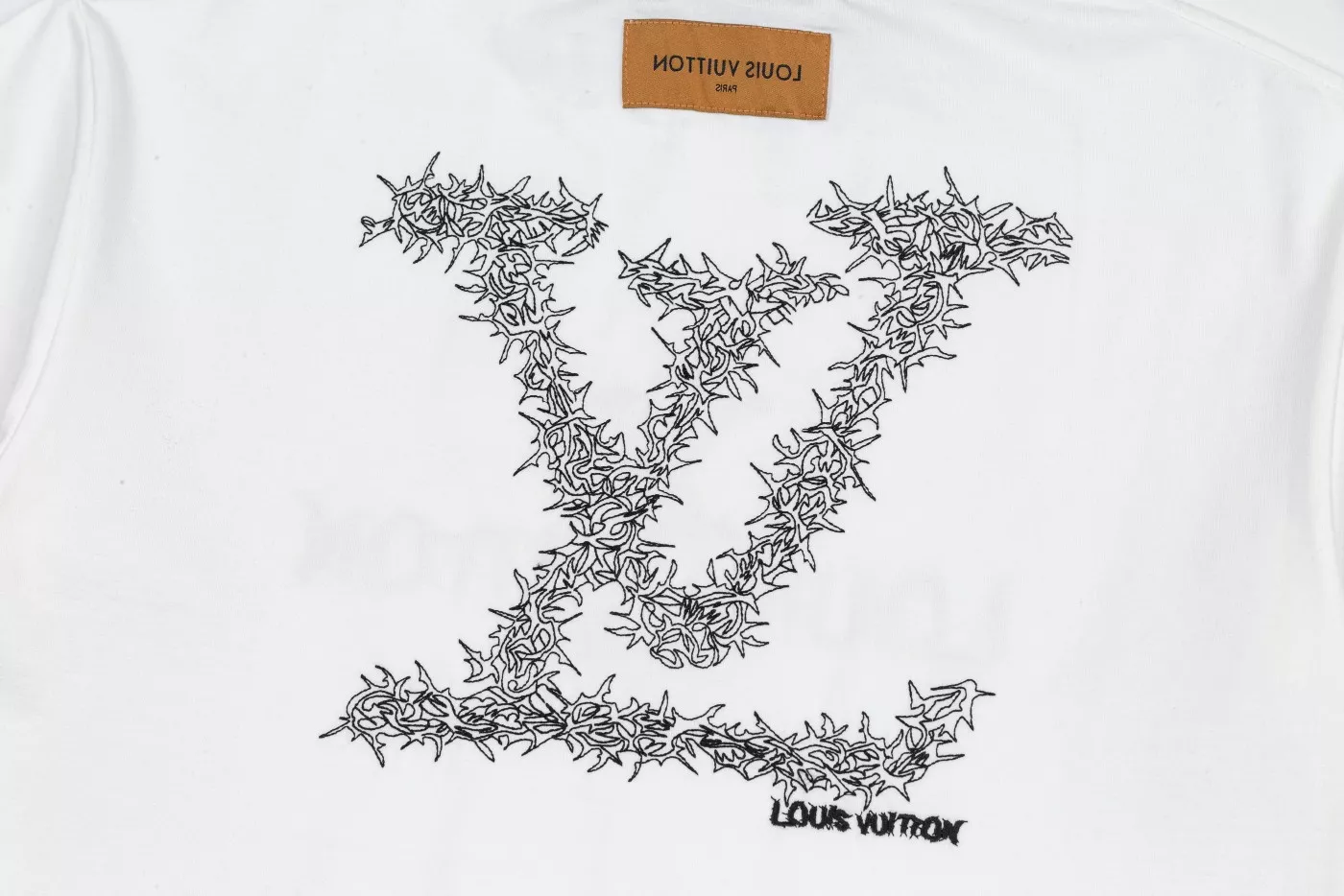 UrbanStyle 8840 Louis Vuitton LV T-Shirts Short Sleeved For Unisex