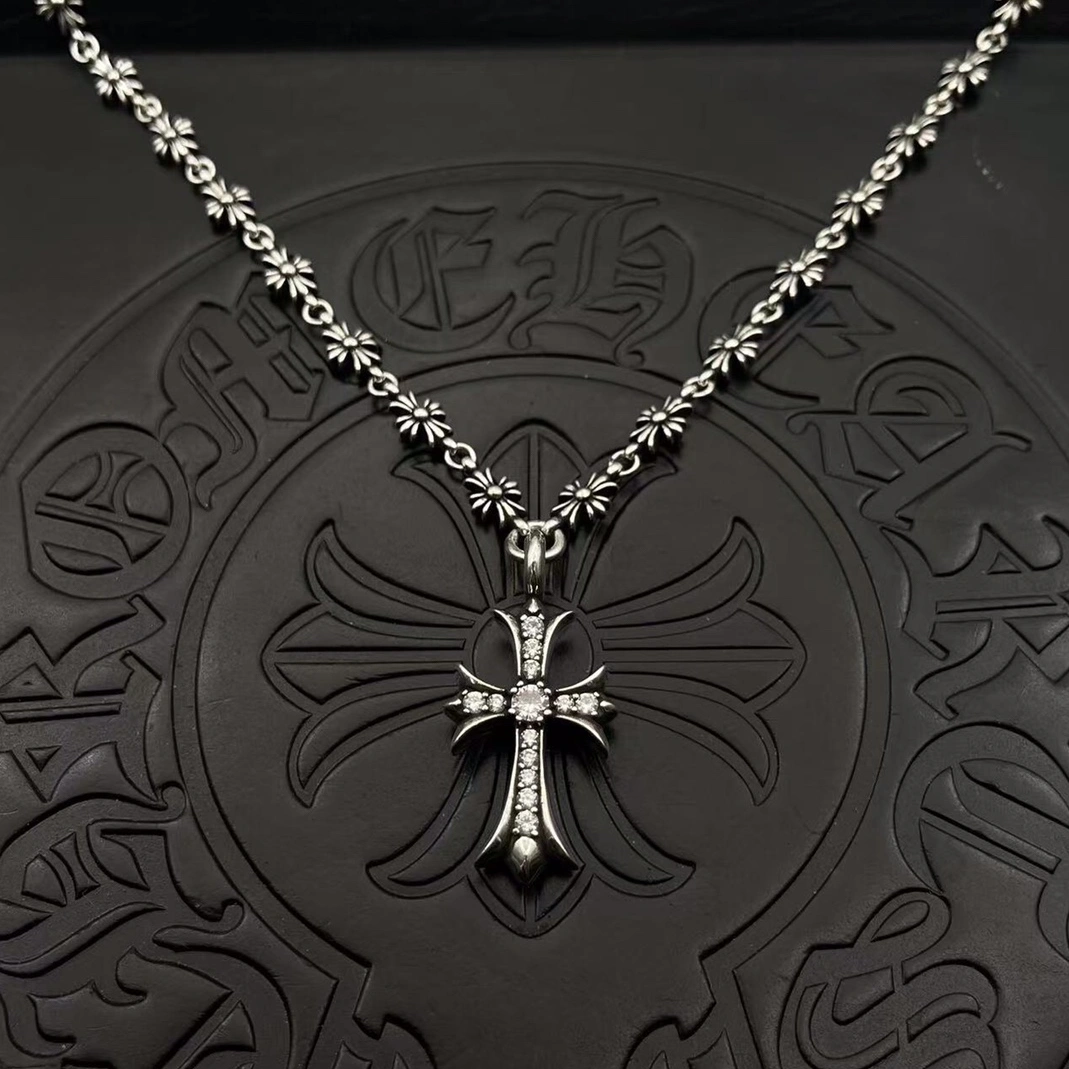 UrbanStyle 8871 Chrome Hearts Necklaces