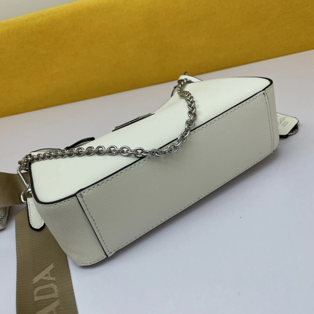 UrbanStyle 8878 Prada AAA Quality Messenger Bags For Women