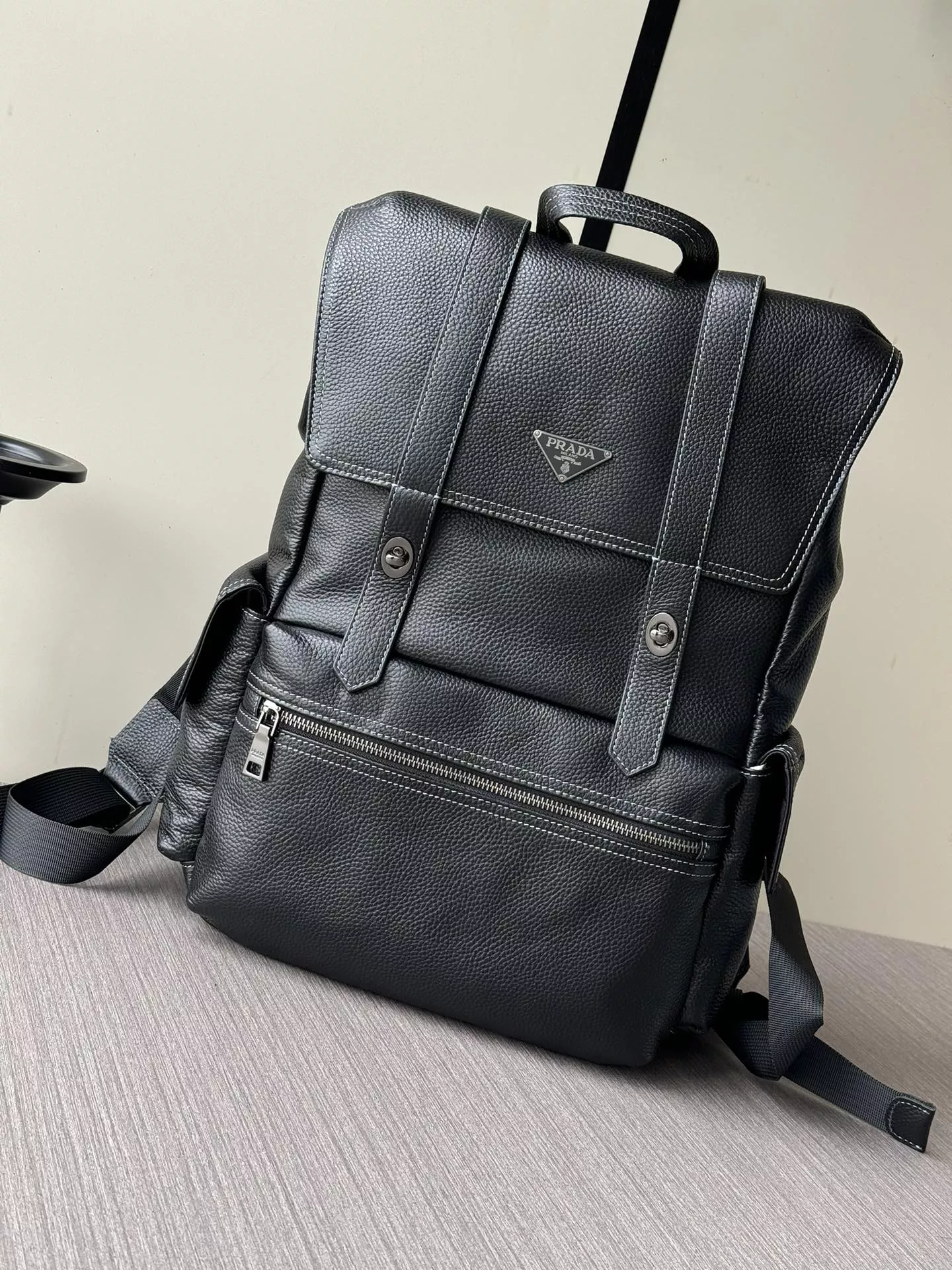 UrbanStyle 9151 Prada AAA Man Backpacks