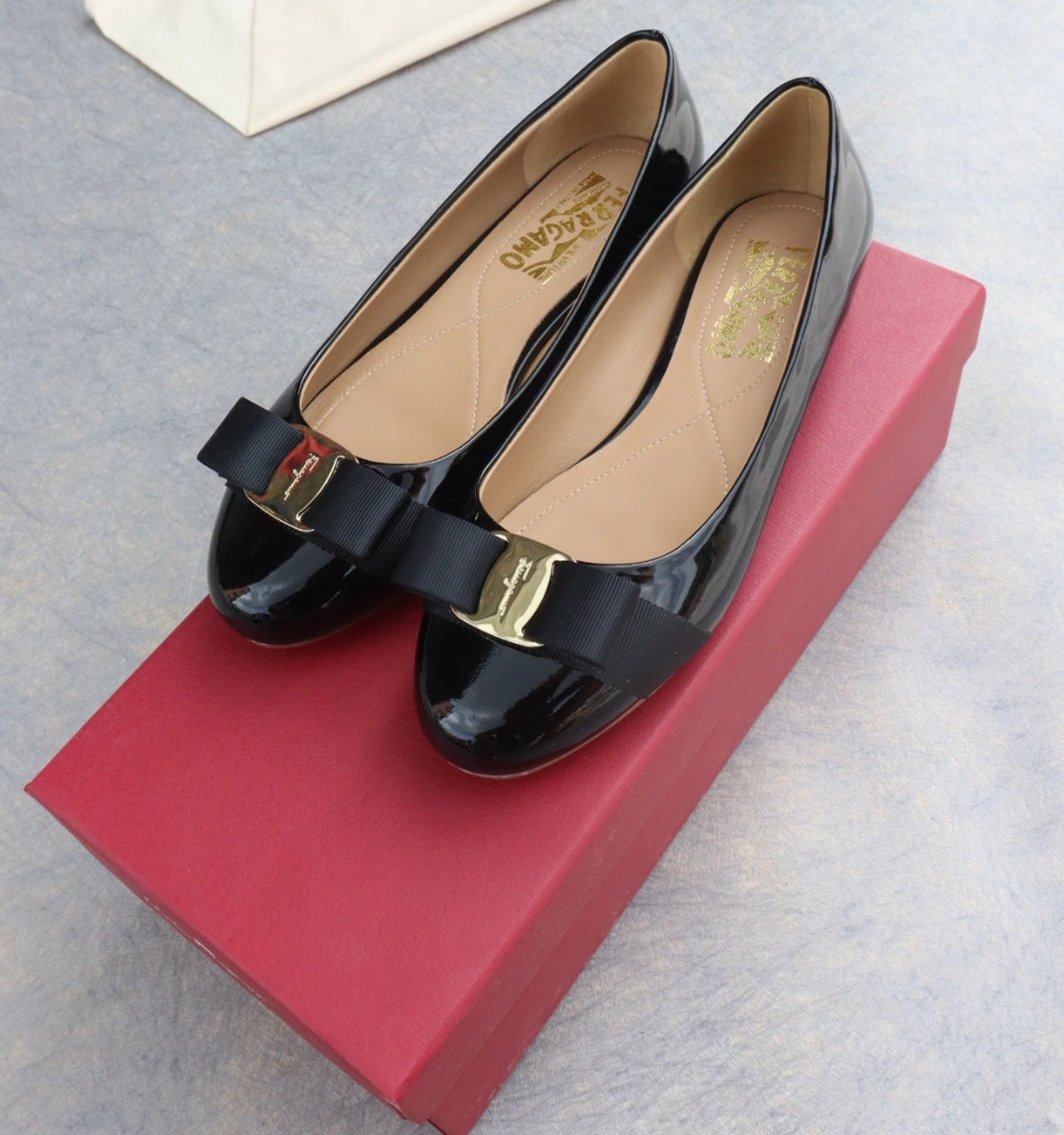 UrbanStyle 917 Salvatore Ferragamo Flat Shoes For Women