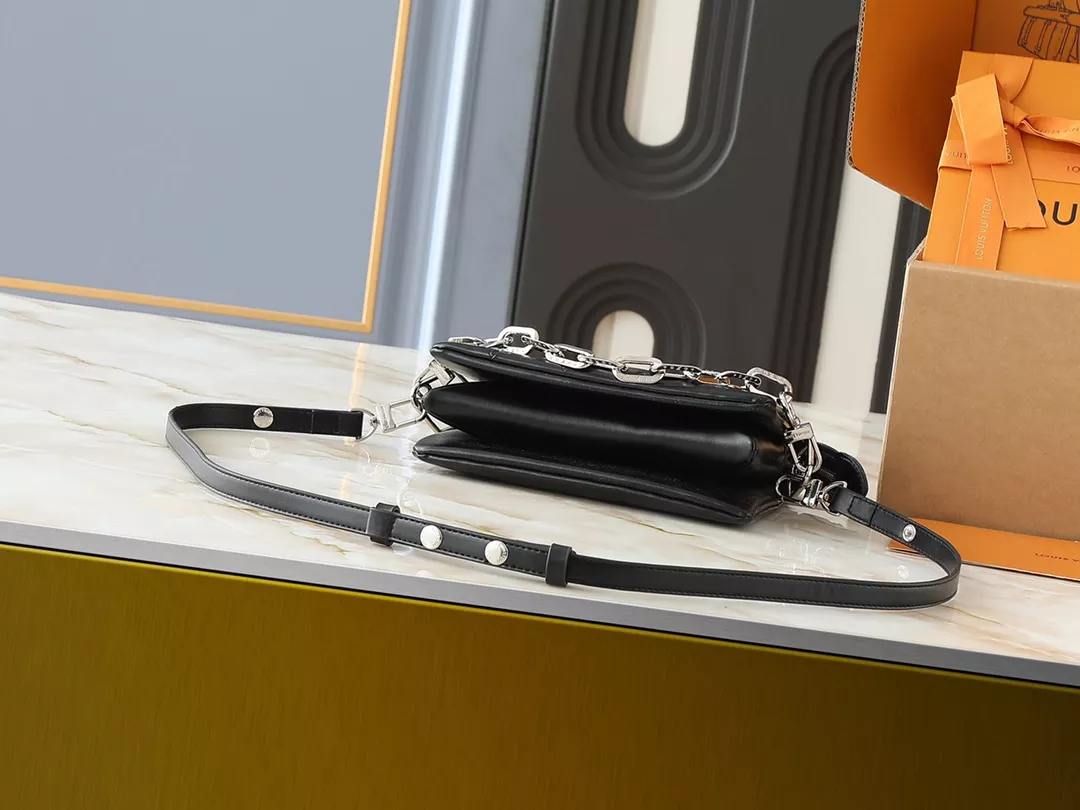UrbanStyle 9426 Louis Vuitton Messenger Bags For Women