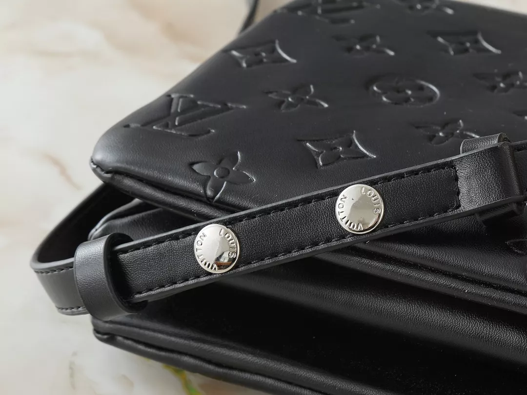 UrbanStyle 9426 Louis Vuitton Messenger Bags For Women
