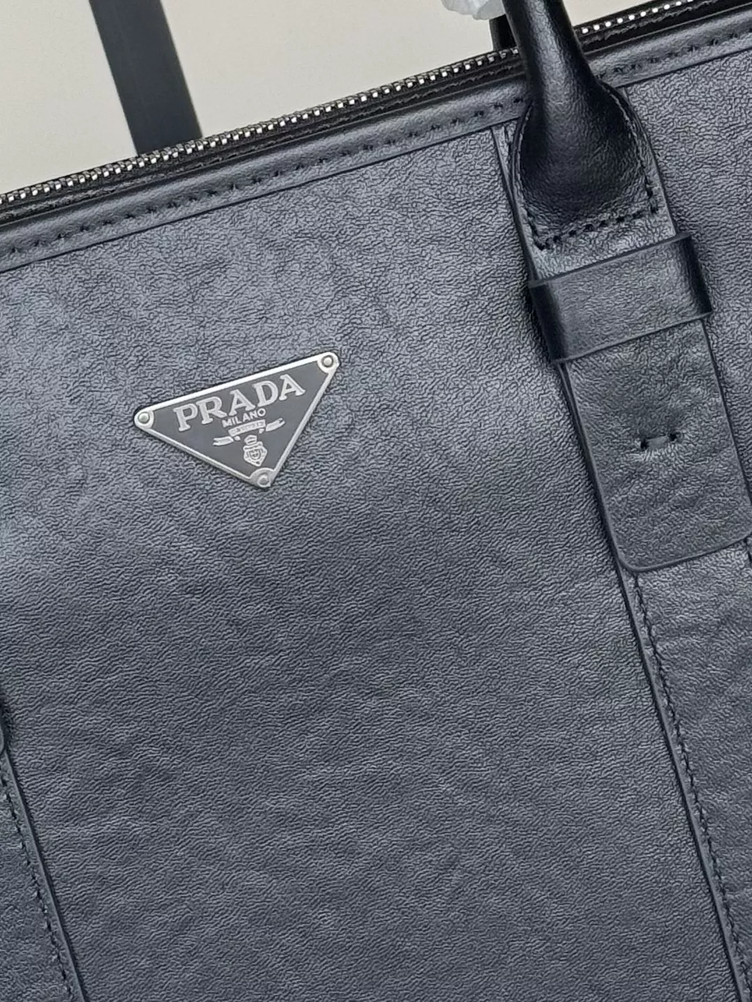 UrbanStyle 9498 Prada AAA Man Handbags