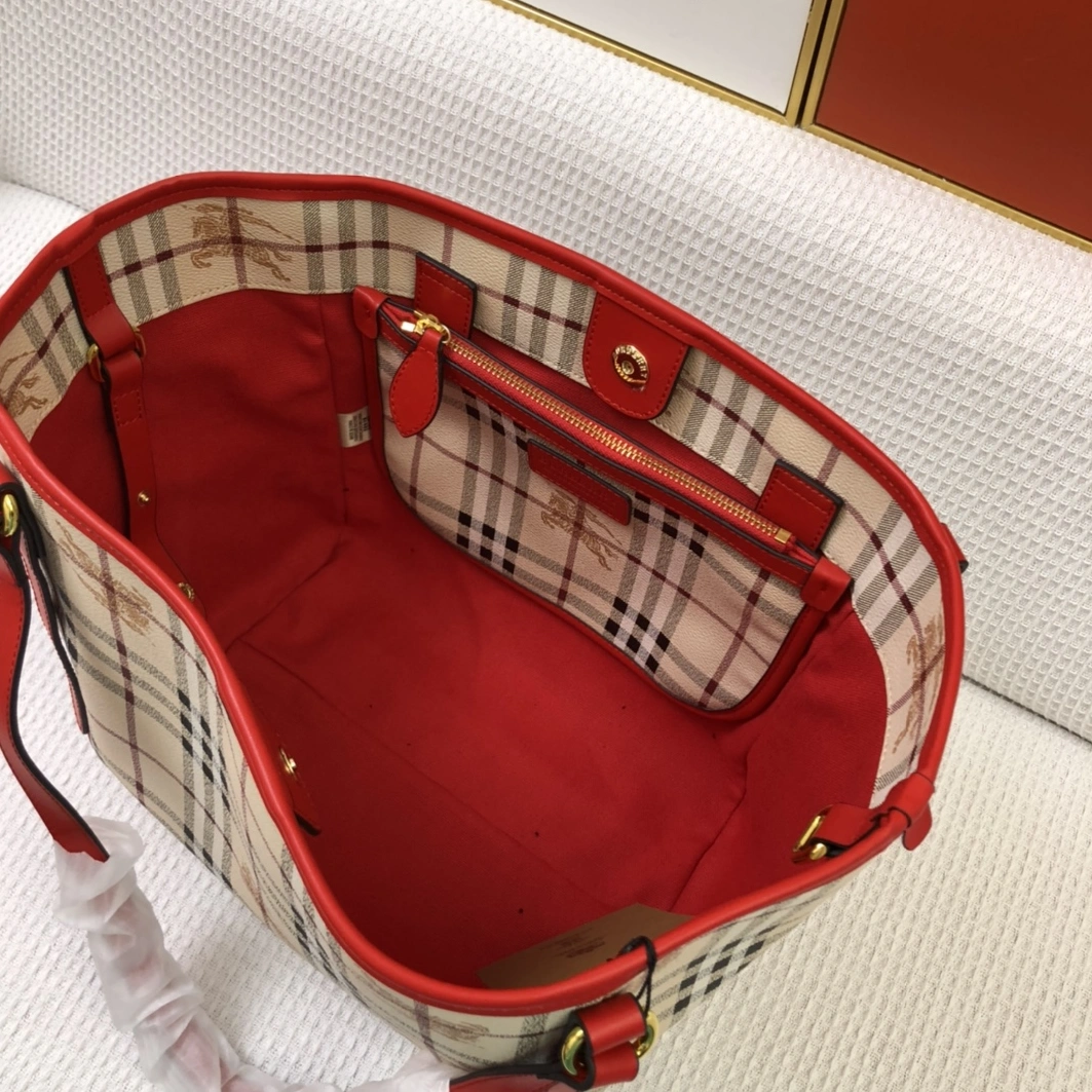UrbanStyle 9549 Burberry AAA Quality Shoulder Bags For Women