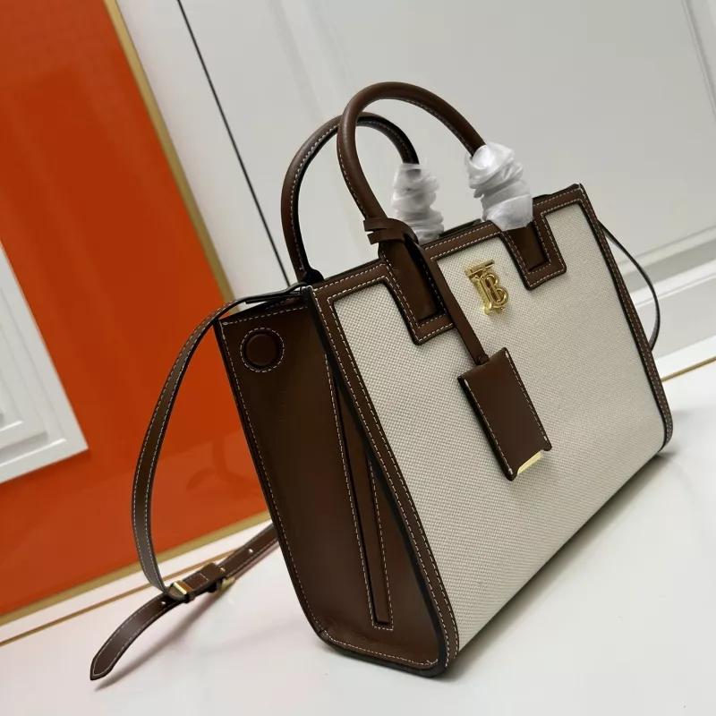 UrbanStyle 9583 Burberry AAA Quality Handbags For Women