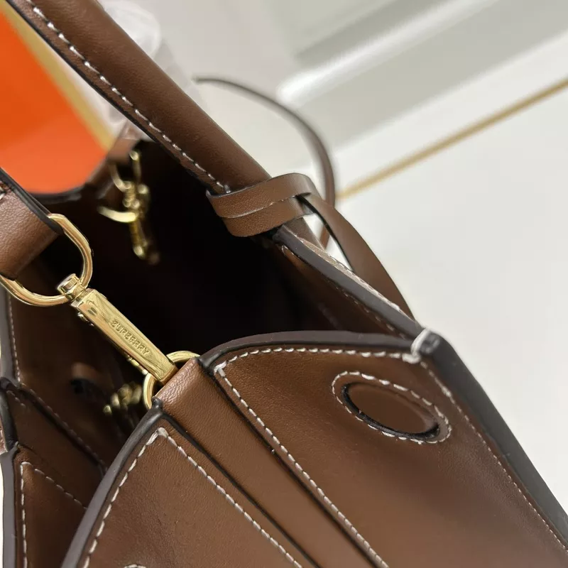 UrbanStyle 9583 Burberry AAA Quality Handbags For Women