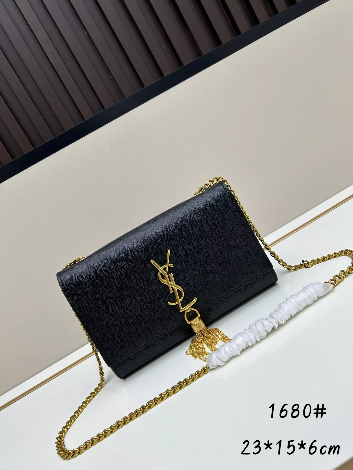 UrbanStyle 9738 Yves Saint Laurent YSL AAA Quality Messenger Bags For Women