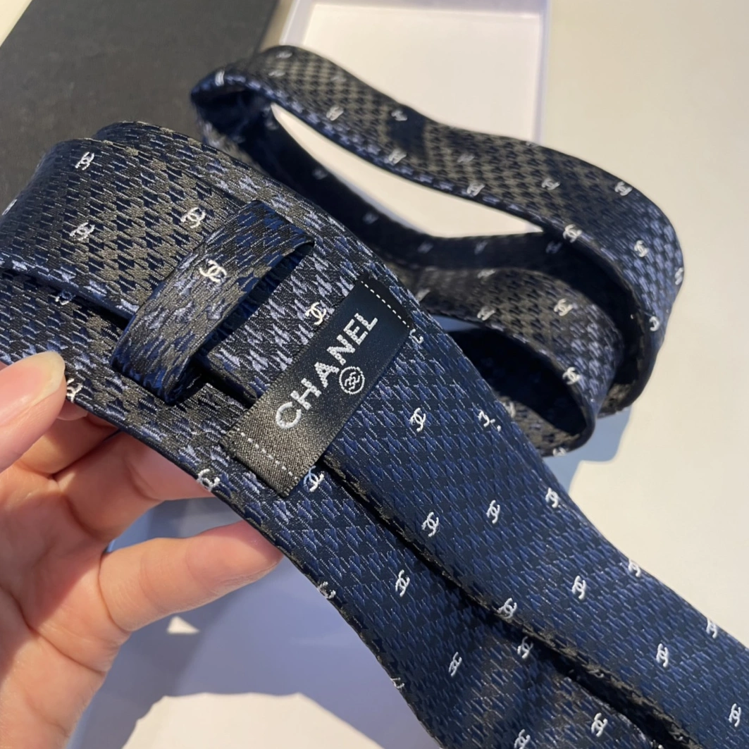 UrbanStyle 9835 Chanel Necktie For Men
